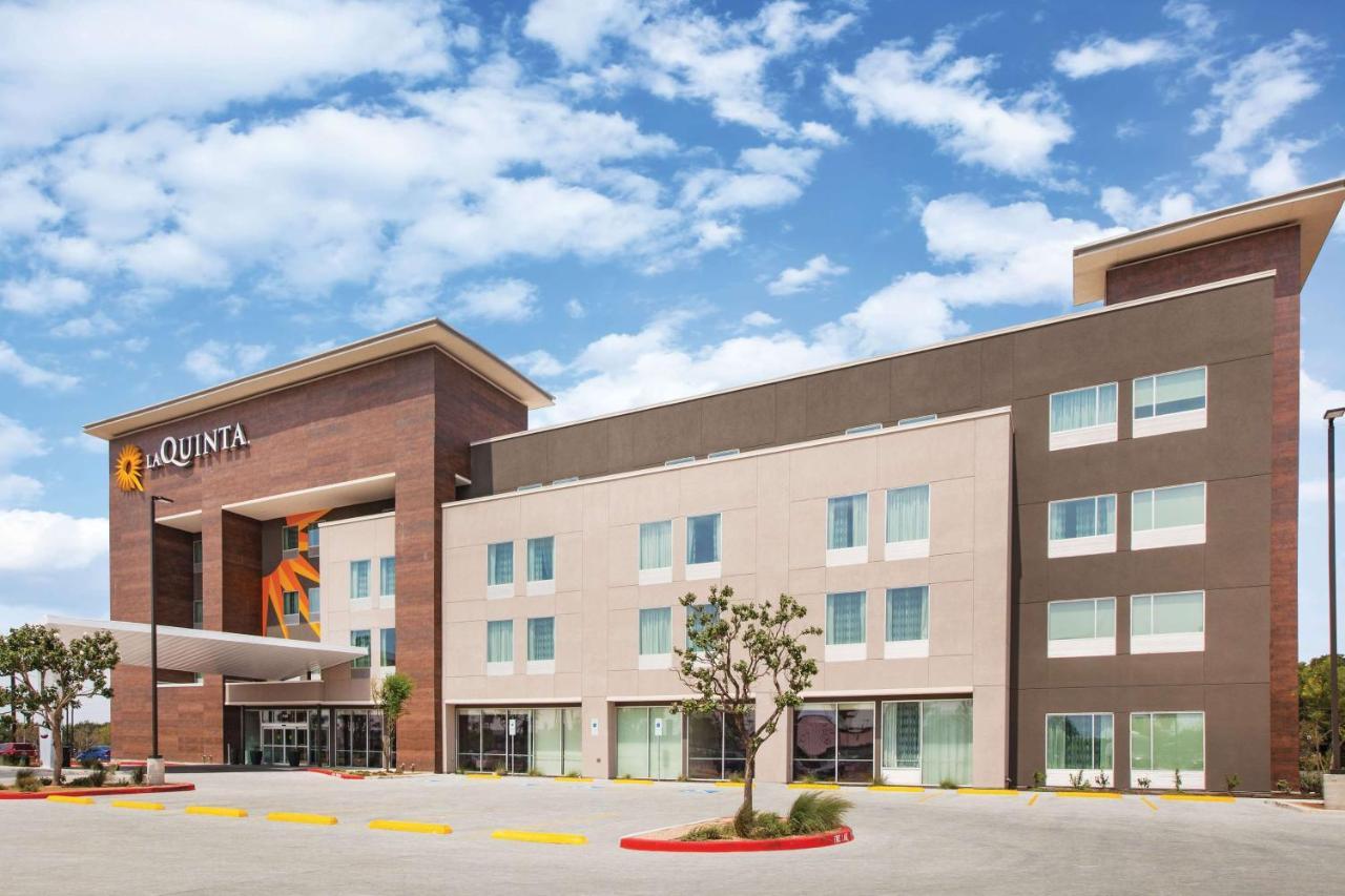 La Quinta Inn & Suites By Wyndham Bardstown Zewnętrze zdjęcie